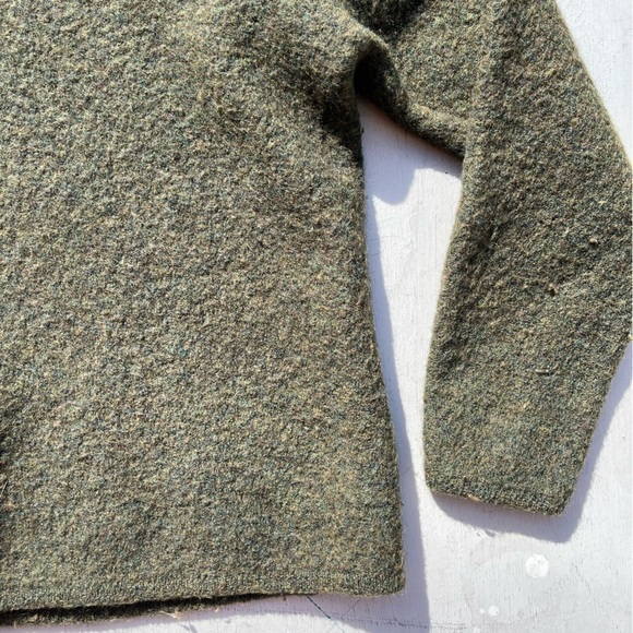 Women's Gap Sweater Green Wool Solid L Stretch Warm City Fall Preppy College - Picture 4 of 11